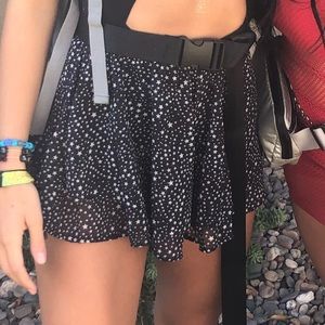Flowy Black/White Starred Shorts